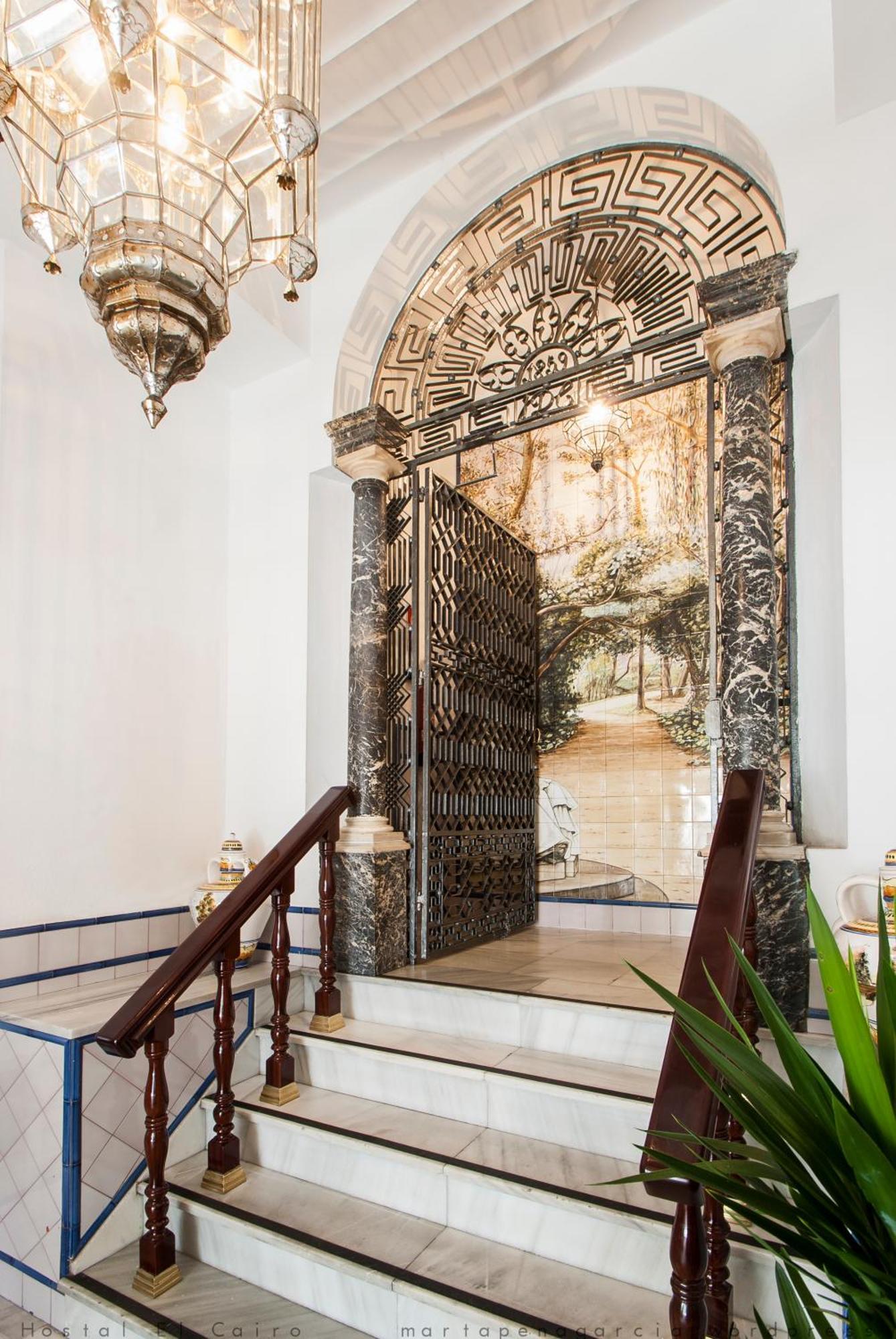 Hostal El Cairo Sevilla Exterior foto